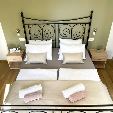 Lucia Affittacamere 3*